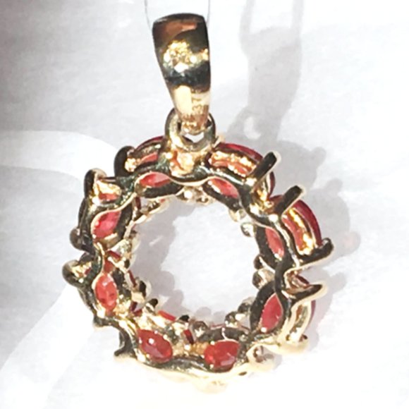 Genuine Ruby Circle Pendant 9K Yellow Gold ~2cts Real Gemstones - Picture 8 of 16